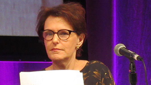 Beatriz Grinsztejn, en la CROI 2018. Foto: Liz Highleyman.