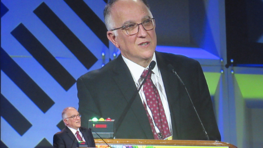 Pablo Tebas, en su presentación en la CROI 2019. Foto: Liz Highleyman. 
