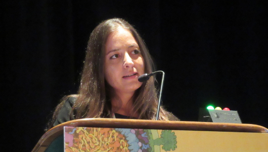Katrin Sadigh, en su presentación en la CROI 2019. Foto: Liz Highleyman.