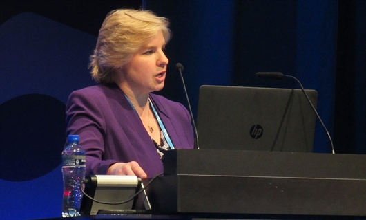 Karen Murray, en el Congreso Internacional del Hígado 2017. Foto: Liz Highleyman, hivandhepatitis.com