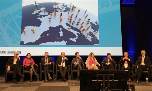 Panel de expertos de las directrices de tratamiento de la hepatitis C de EASL en el Congreso Internacional del Hígado, 2018. Foto: Liz Highleyman.