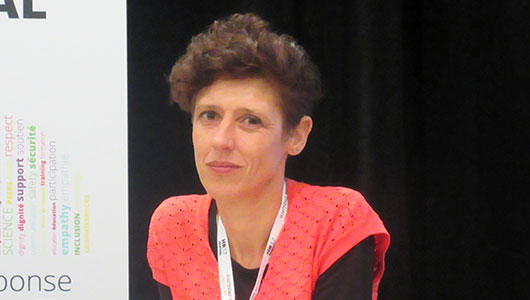 Magdalena Harris en la HR17. Foto: Liz Highleyman, hivandhepatitis.com