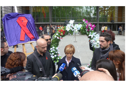 Foto: Lectura del MANIFIESTO POR LA MUERTE DEL PLAN NACIONAL SOBRE EL SIDA